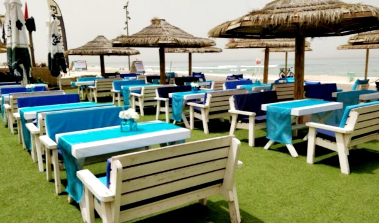 612 Apartment On The Beach Bat Yam Exterior photo