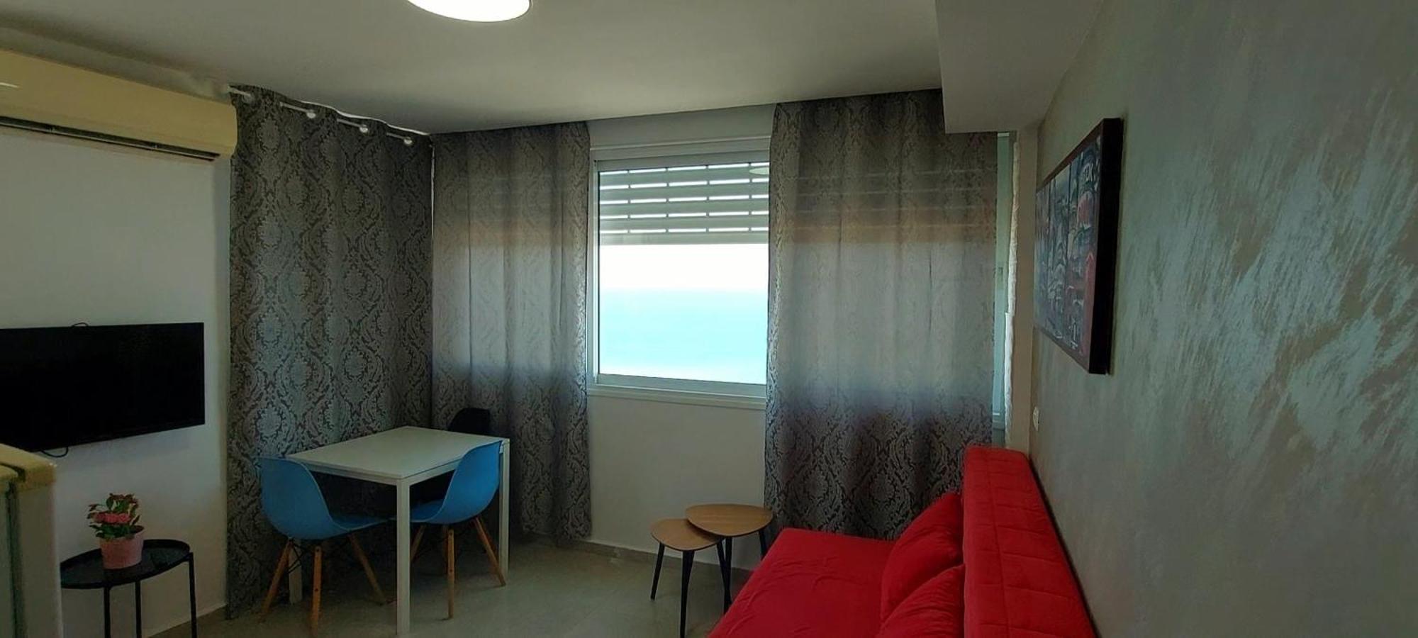 612 Apartment On The Beach Bat Yam Exterior photo
